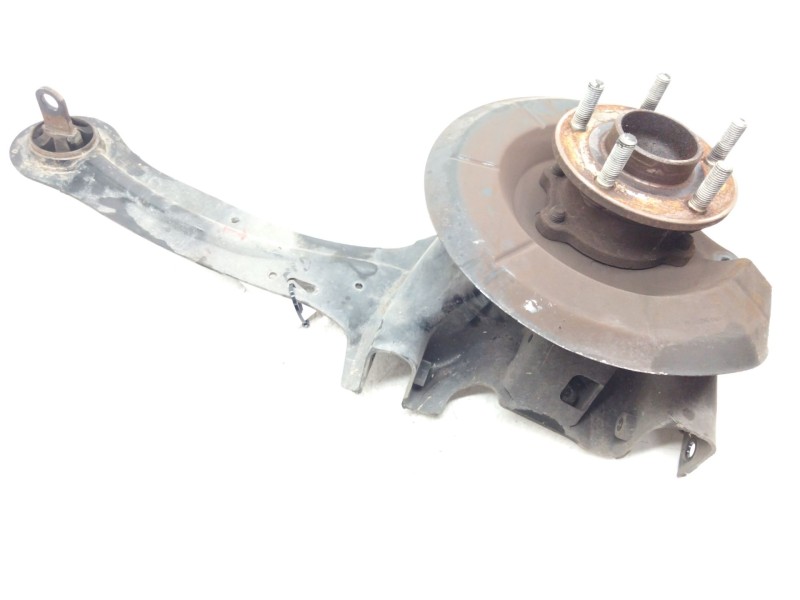 Recambio de mangueta trasera izquierda para ford focus iii sedán 1.0 ecoboost referencia OEM IAM   