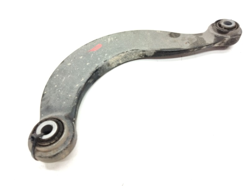 Recambio de brazo suspension inferior trasero derecho para ford focus iii sedán 1.0 ecoboost referencia OEM IAM AV615500AC  