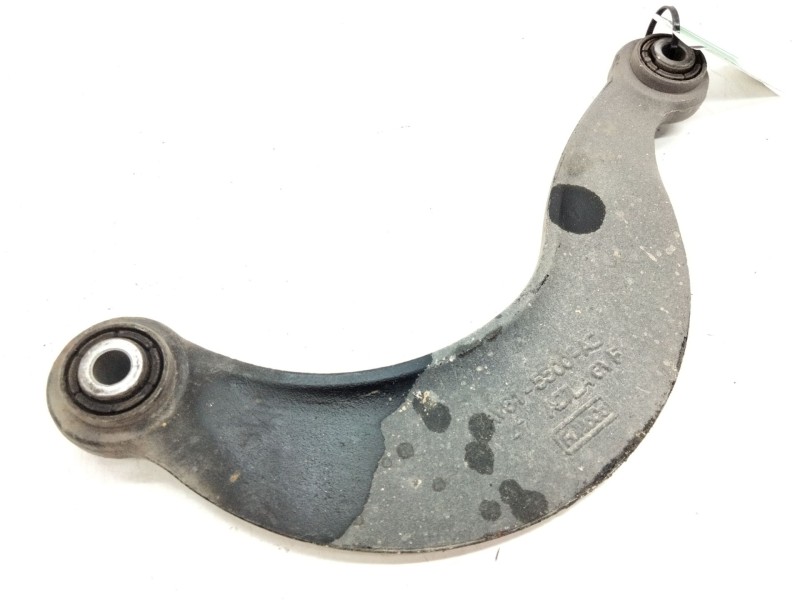 Recambio de brazo suspension inferior trasero izquierdo para ford focus iii sedán 1.0 ecoboost referencia OEM IAM AV615500AC  