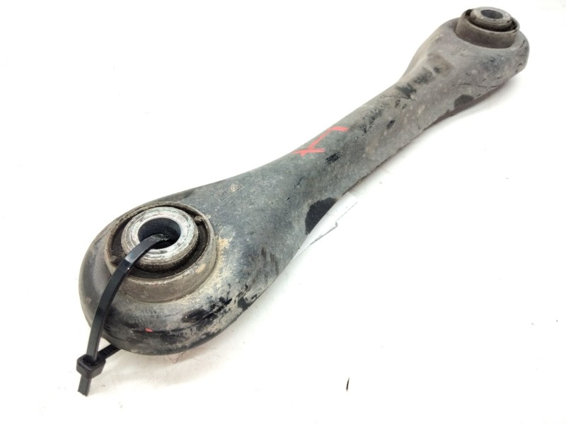 Recambio de brazo suspension inferior trasero izquierdo para ford focus iii sedán 1.0 ecoboost referencia OEM IAM   