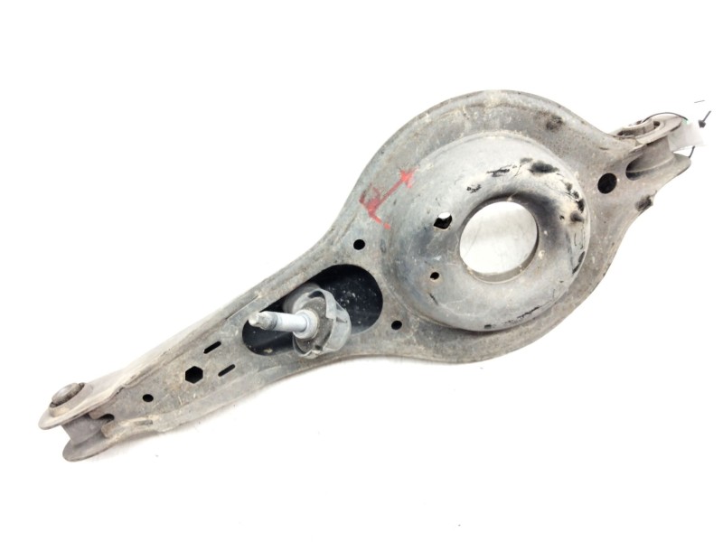 Recambio de brazo suspension inferior trasero izquierdo para ford focus iii sedán 1.0 ecoboost referencia OEM IAM   