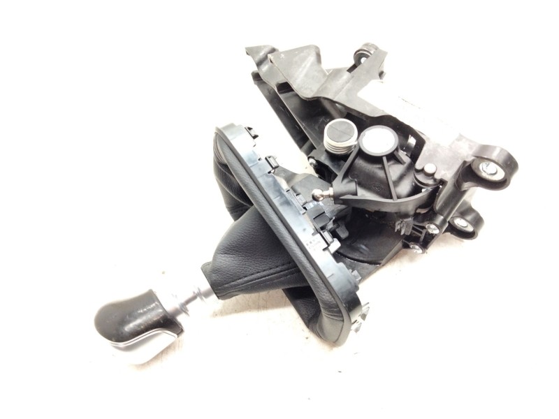 Recambio de palanca cambio para ford focus iii sedán 1.0 ecoboost referencia OEM IAM   