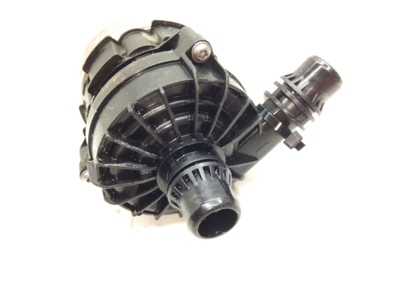 Recambio de bomba agua electrica para mercedes-benz clase c all-terrain (s206) c 220 d 4-matic (206.214) referencia OEM IAM A000