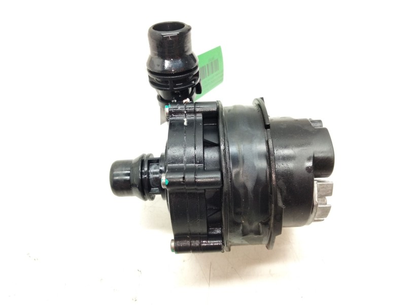 Recambio de bomba agua electrica para mercedes-benz clase c all-terrain (s206) c 220 d 4-matic (206.214) referencia OEM IAM A000