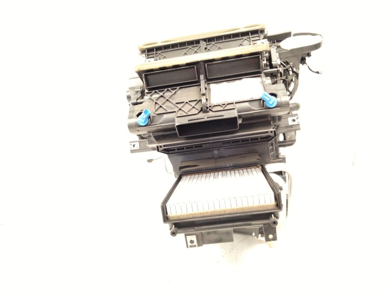 Recambio de calefaccion entera normal para ford focus iii sedán 1.0 ecoboost referencia OEM IAM H1F119B555EB  