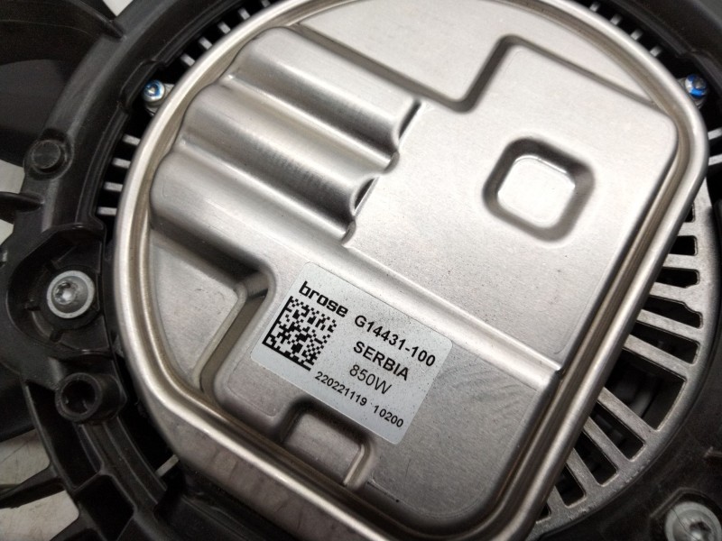 Recambio de electroventilador para mercedes-benz clase c all-terrain (s206) c 220 d 4-matic (206.214) referencia OEM IAM A099906