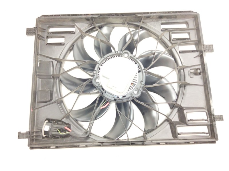 Recambio de electroventilador para mercedes-benz clase c all-terrain (s206) c 220 d 4-matic (206.214) referencia OEM IAM A099906