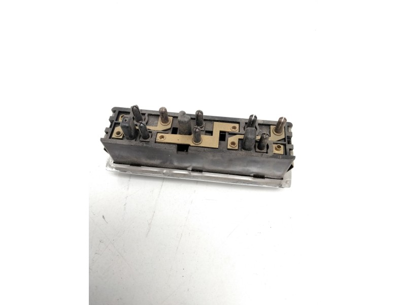 Recambio de mando elevalunas delantero izquierdo para mercedes-benz sl coupé (c107) 380 slc (107.025) referencia OEM IAM 0381230