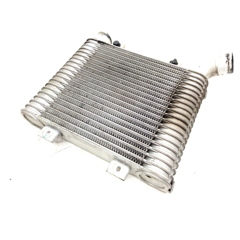 Recambio de intercooler para hyundai h-1 / starex autobús (a1) 2.5 tci referencia OEM IAM 281904265X  