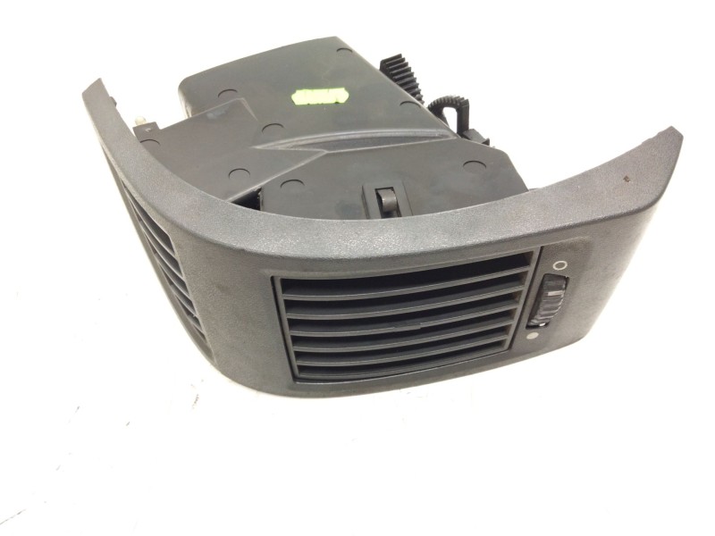 Recambio de aireador izquierdo para citroën jumper ii furgón 2.2 hdi 100 referencia OEM IAM 385822  