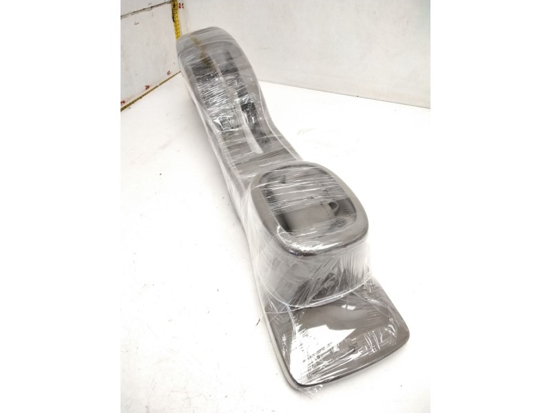 Recambio de consola central para nissan note (e11, ne11) 1.4 referencia OEM IAM 96910AX600  