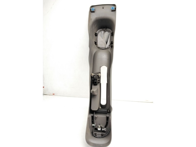 Recambio de consola central para nissan note (e11, ne11) 1.4 referencia OEM IAM 96910AX600  
