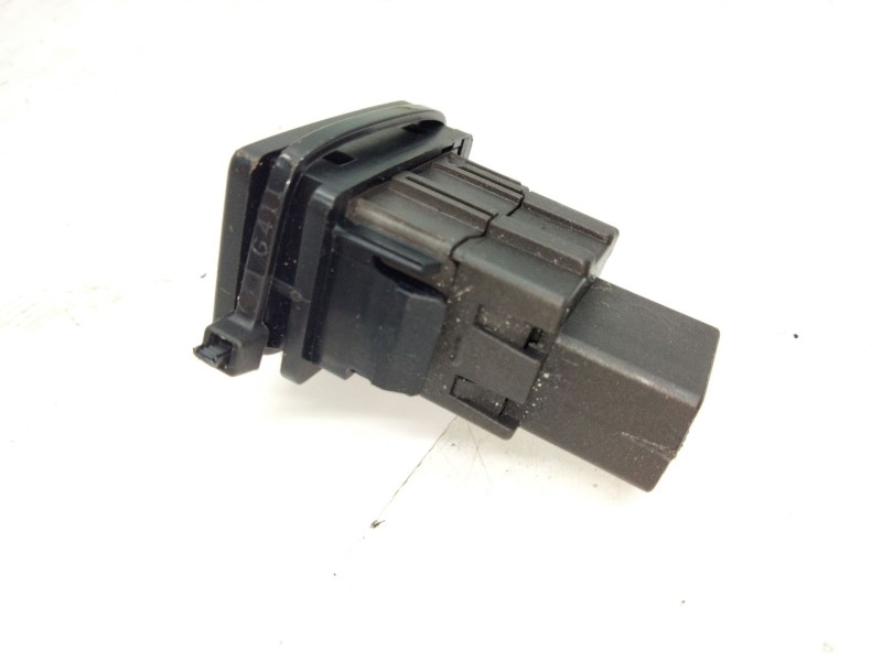 Recambio de regulador luces faros para toyota auris referencia OEM IAM 8415202080  