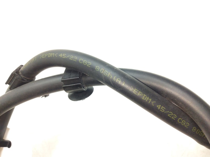 Recambio de tubo para mercedes-benz clase c all-terrain (s206) c 220 d 4-matic (206.214) referencia OEM IAM   