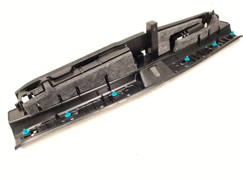 Recambio de moldura trasera para mercedes-benz clase c all-terrain (s206) c 220 d 4-matic (206.214) referencia OEM IAM A20669063