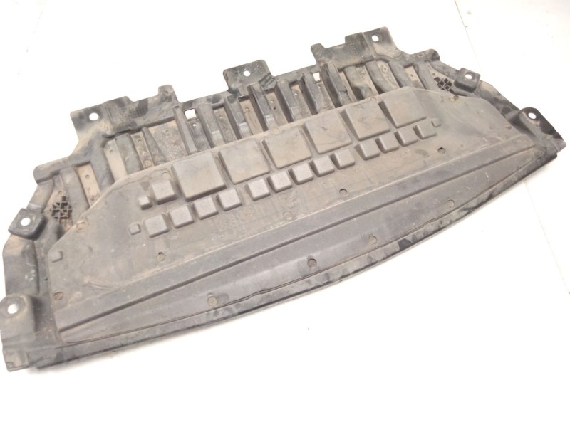 Recambio de cubrecarter para mercedes-benz clase c all-terrain (s206) c 220 d 4-matic (206.214) referencia OEM IAM A2065200200  