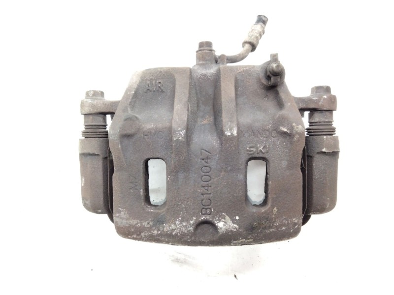 Recambio de pinza freno delantera derecha para hyundai h-1 / starex autobús (a1) 2.5 tci referencia OEM IAM BC140047  