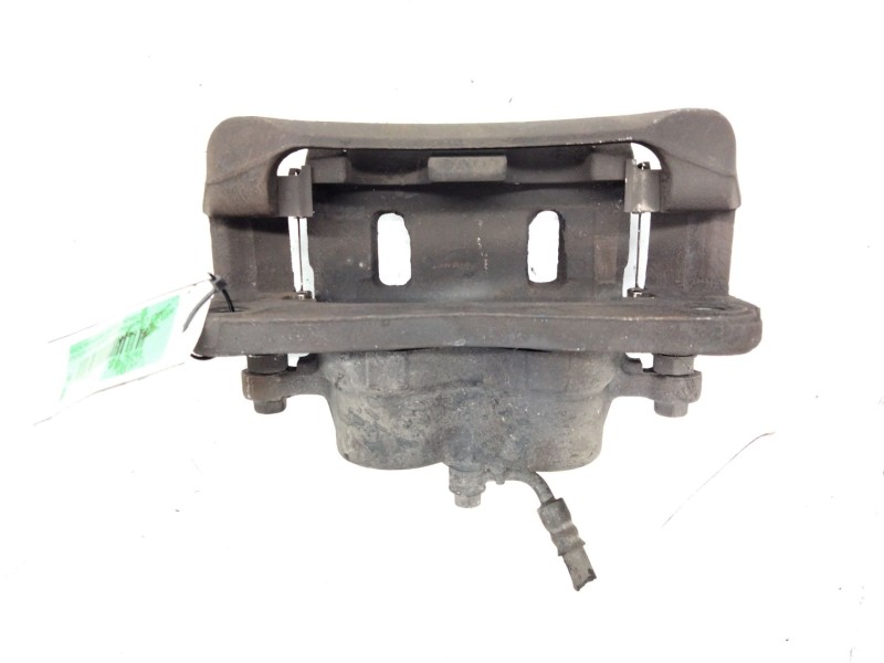 Recambio de pinza freno delantera derecha para hyundai h-1 / starex autobús (a1) 2.5 tci referencia OEM IAM BC140047  