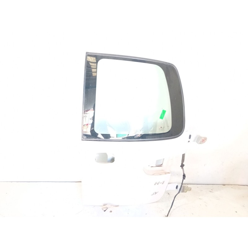 Recambio de puerta trasera derecha carga para hyundai h-1 / starex autobús (a1) 2.5 tci referencia OEM IAM   