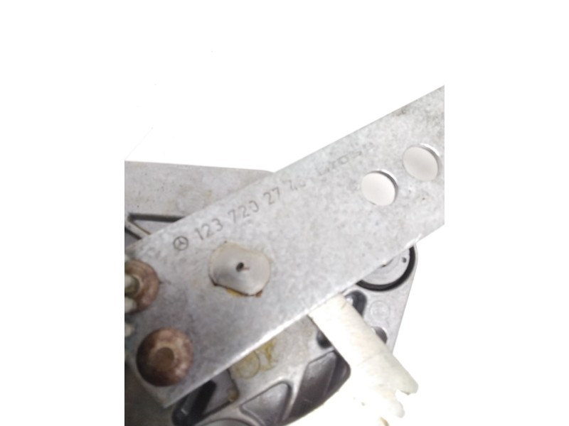 Recambio de elevalunas delantero izquierdo para mercedes-benz referencia OEM IAM A1237202746 NUEVO SOLO MECANISMO SIN MOTOR