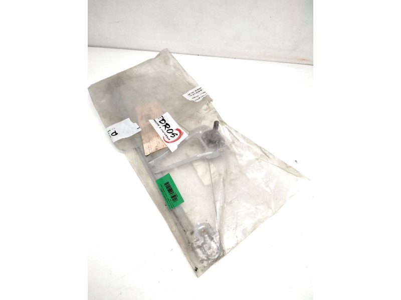 Recambio de elevalunas trasero izquierdo para mercedes-benz clase e (w124) e 200 d (124.120) referencia OEM IAM A1247300646 NUEV