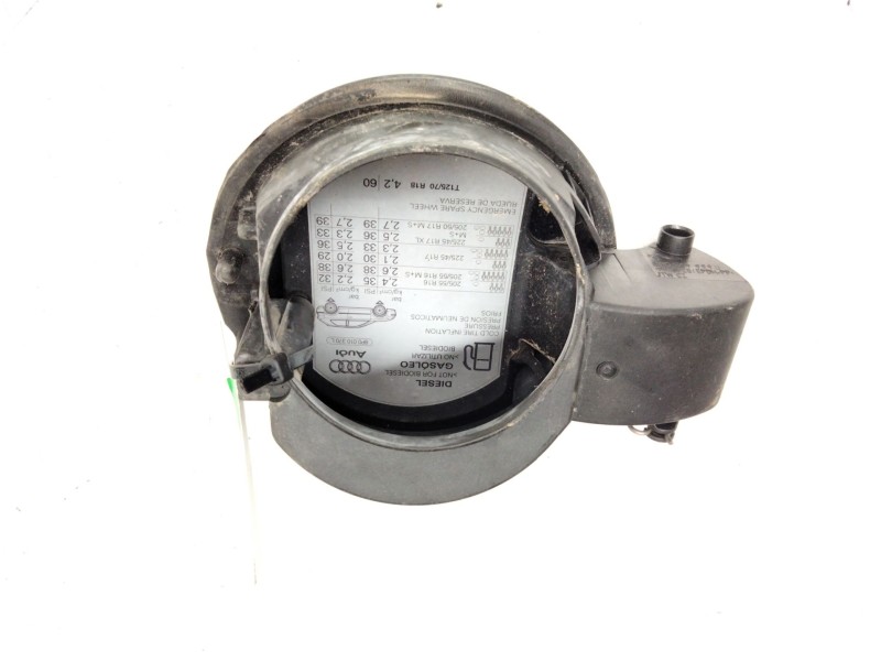 Recambio de tapa exterior combustible para audi a3 (8p1) 2.0 tdi 16v referencia OEM IAM 8P0809999  