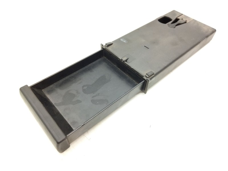 Recambio de guantera superior central para audi a3 (8p1) 2.0 tdi 16v referencia OEM IAM 8P0941561  