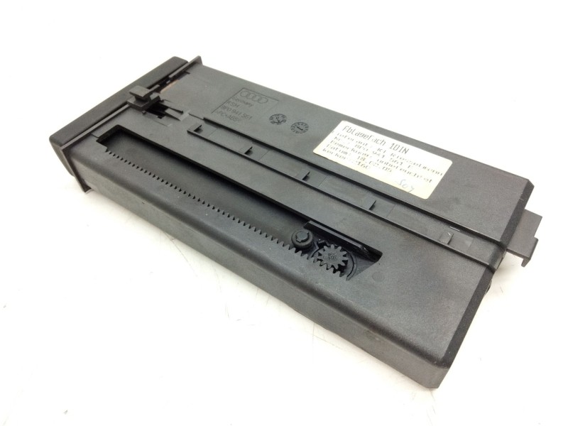 Recambio de guantera superior central para audi a3 (8p1) 2.0 tdi 16v referencia OEM IAM 8P0941561  