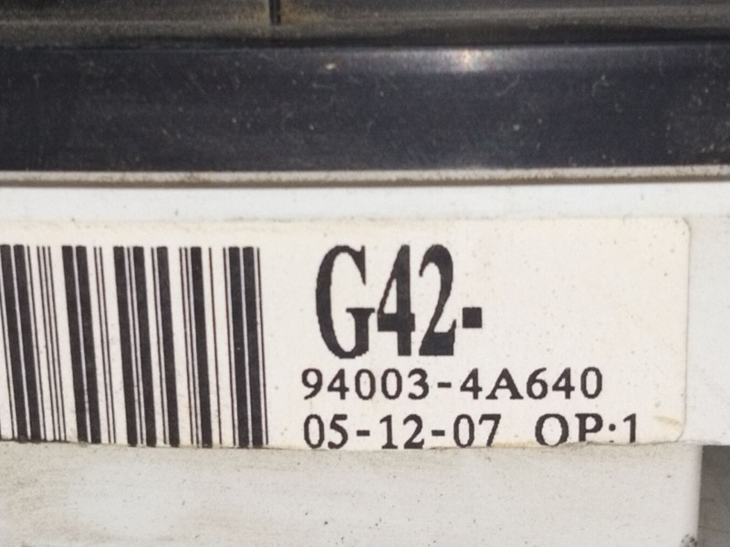 Recambio de cuadro instrumentos para hyundai h-1 / starex autobús (a1) 2.5 tci referencia OEM IAM 940034A640  