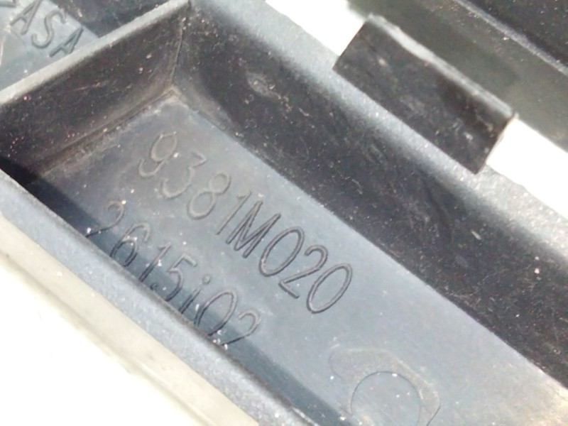 Recambio de rejilla paragolpes derecho para nissan almera tino (v10) 2.2 dci referencia OEM IAM 62322BU000  