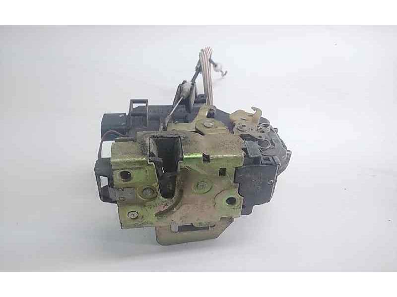 Recambio de cerradura puerta delantera derecha para audi a6 berlina (4b2) 1.9 tdi referencia OEM IAM 401837016  