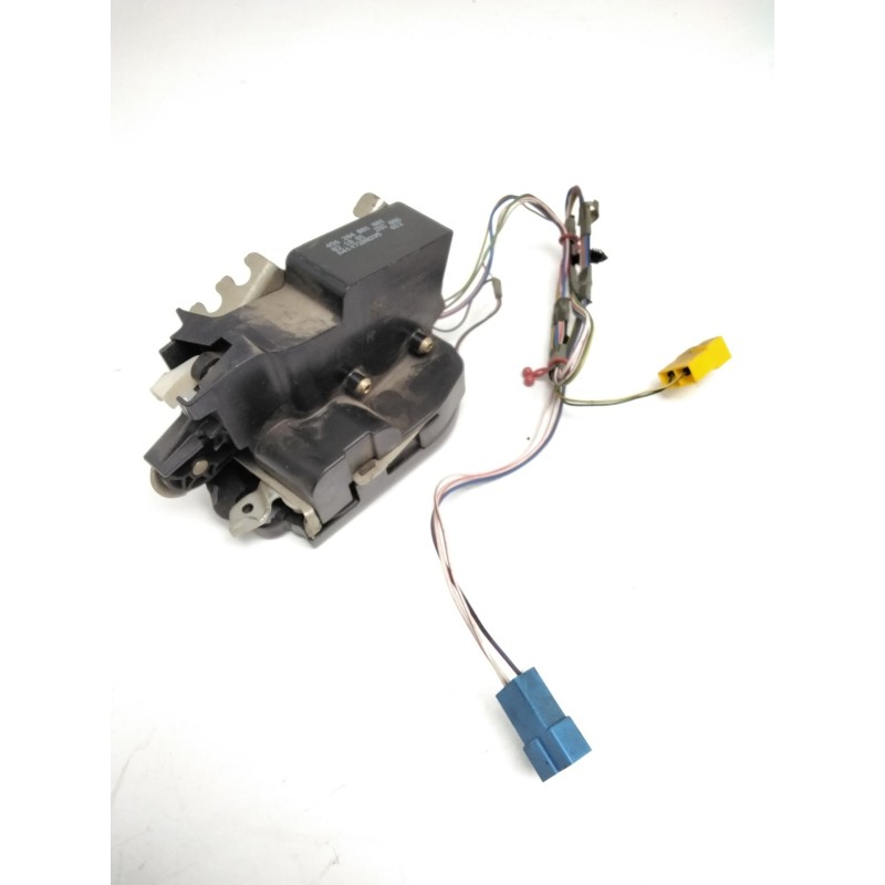 Recambio de cerradura puerta delantera derecha para mercedes-benz vaneo (414) 1.6 (414.700) referencia OEM IAM A4147200235  