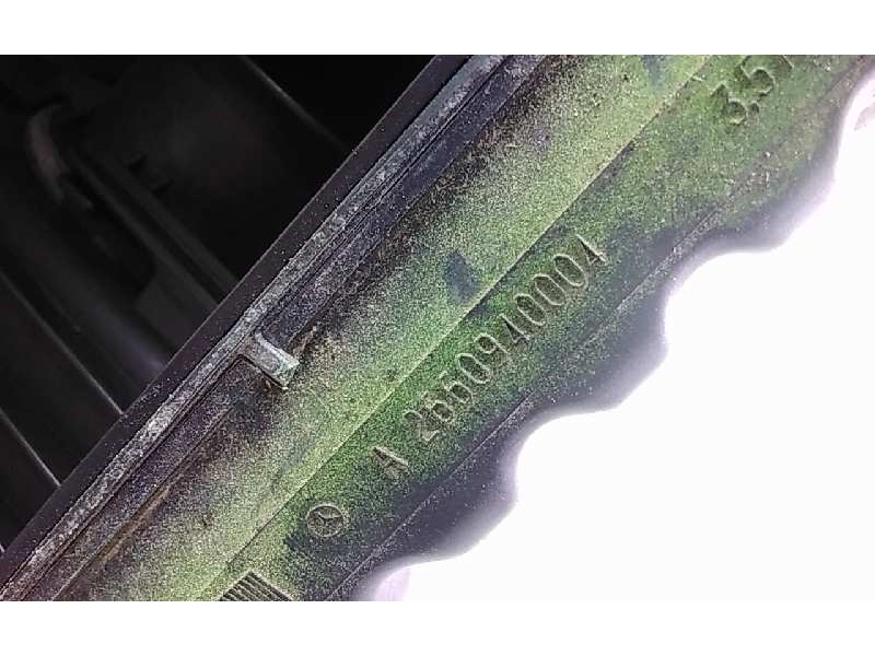 Recambio de caja filtro de aire para mercedes-benz clase a (w169) 1.5 cat referencia OEM IAM A2660940004  