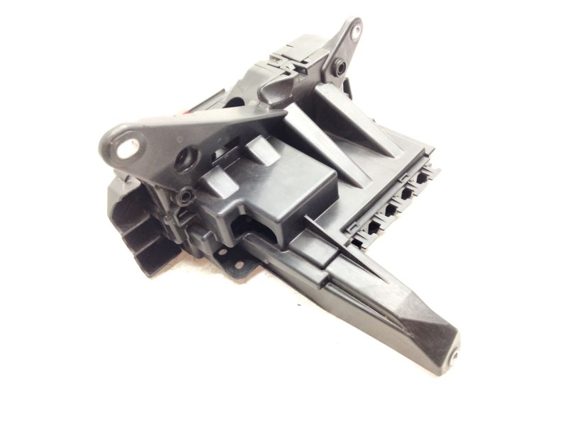 Recambio de fusible bateria para mercedes-benz clase c all-terrain (s206) c 220 d 4-matic (206.214) referencia OEM IAM A20654098