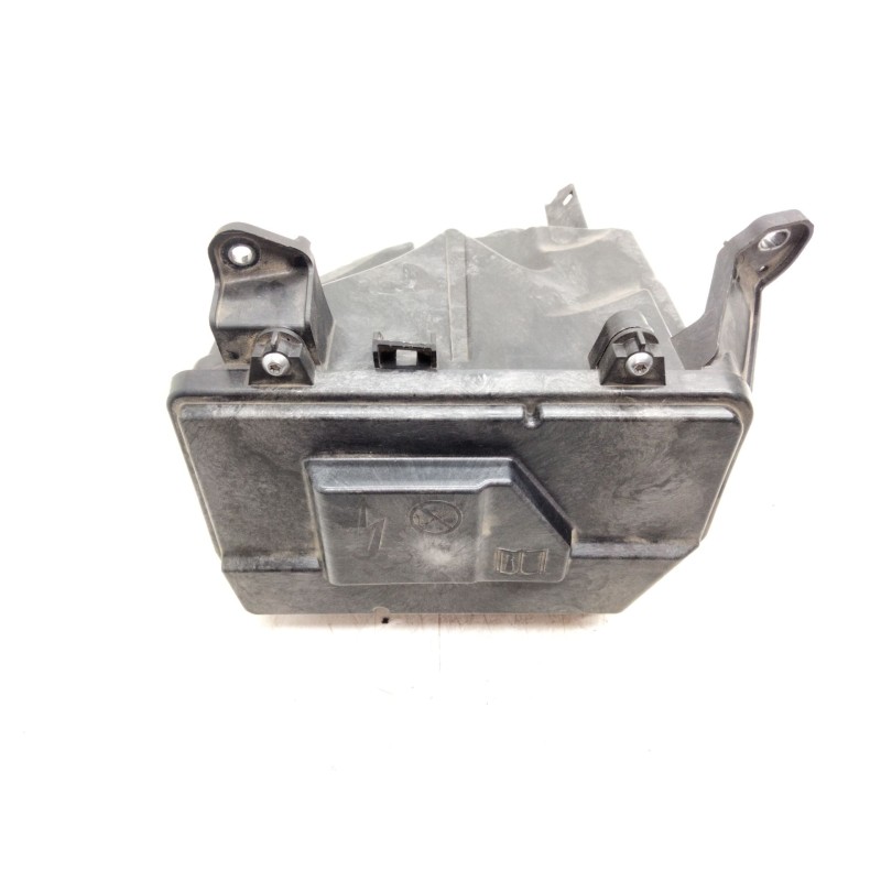 Recambio de caja fusibles para mercedes-benz clase c all-terrain (s206) c 220 d 4-matic (206.214) referencia OEM IAM A2065100600