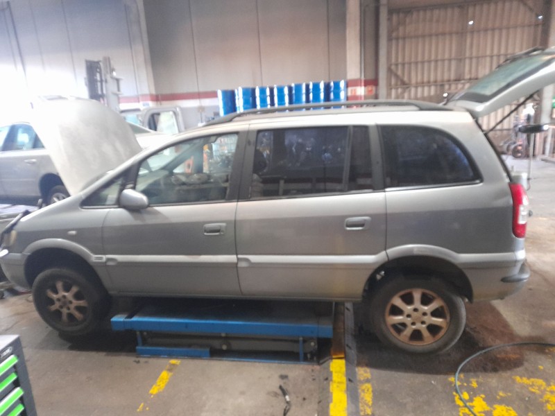 opel zafira a monospace (t98) del año 2004