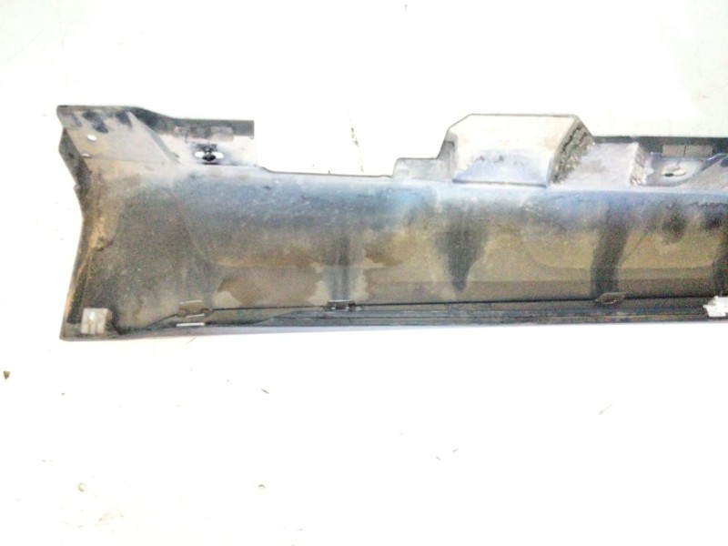 Recambio de talonera derecha para mercedes-benz clase c all-terrain (s206) c 220 d 4-matic (206.214) referencia OEM IAM 08020018