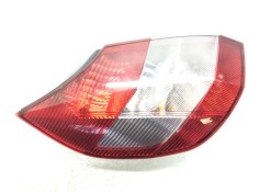 Recambio de piloto trasero izquierdo para renault scénic ii (jm0/1_) 1.9 dci (jm0g, jm12, jm1g, jm2c) referencia OEM IAM 8200127