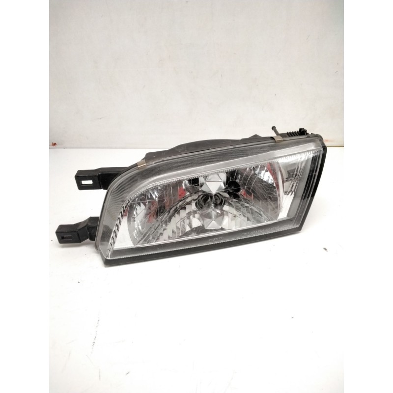 Recambio de faro izquierdo para nissan almera i (n15) 2.0 d referencia OEM IAM 100-63507  