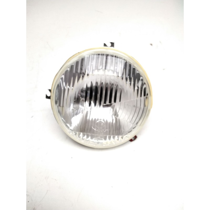 Recambio de faro derecho para ebro 684-e referencia OEM IAM 201-907896  A2810881