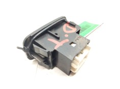 Recambio de mando elevalunas trasero derecho para toyota carina e vi (_t19_) 1.6 (at190) referencia OEM IAM    2