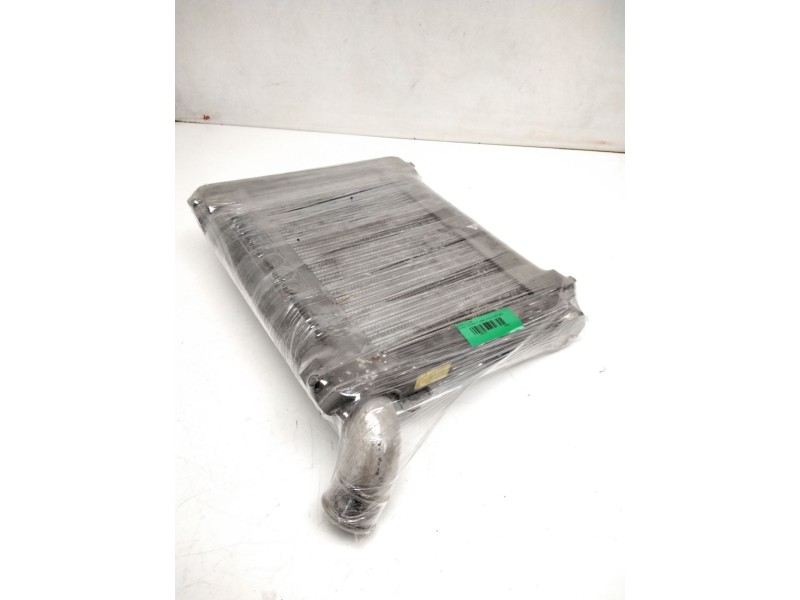 Recambio de intercooler para hyundai santa fe (sm) 2.0 gls crdi referencia OEM IAM 2827027201  