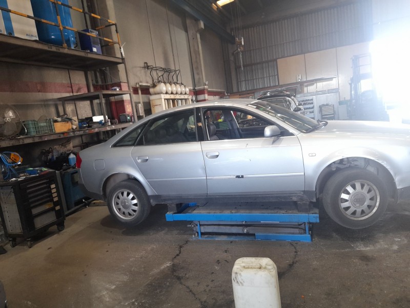audi a6 c5 (4b2) del año 1998