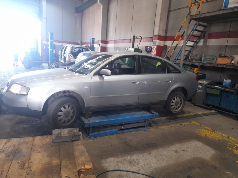 audi a6 c5 (4b2) del año 1998