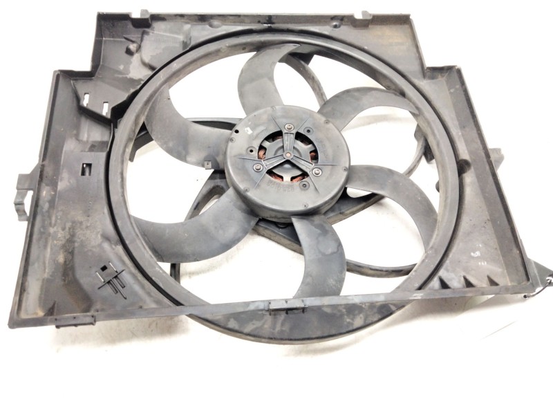 Recambio de electroventilador para bmw 3 (e90) 320 d referencia OEM IAM 6937515  