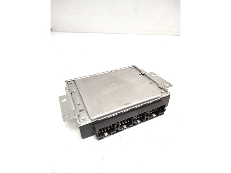 Recambio de centralita ebs para renault premium 370.26 g 6x2 referencia OEM IAM 5010457367  0486106024