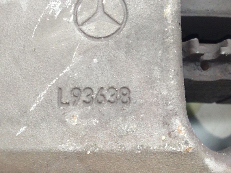 Recambio de pinza freno delantera derecha para mercedes-benz clase c all-terrain (s206) c 220 d 4-matic (206.214) referencia OEM