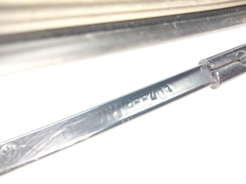 Recambio de brazo limpia delantero izquierdo para seat alhambra (710, 711) 2.0 tdi referencia OEM IAM 7N1955409  