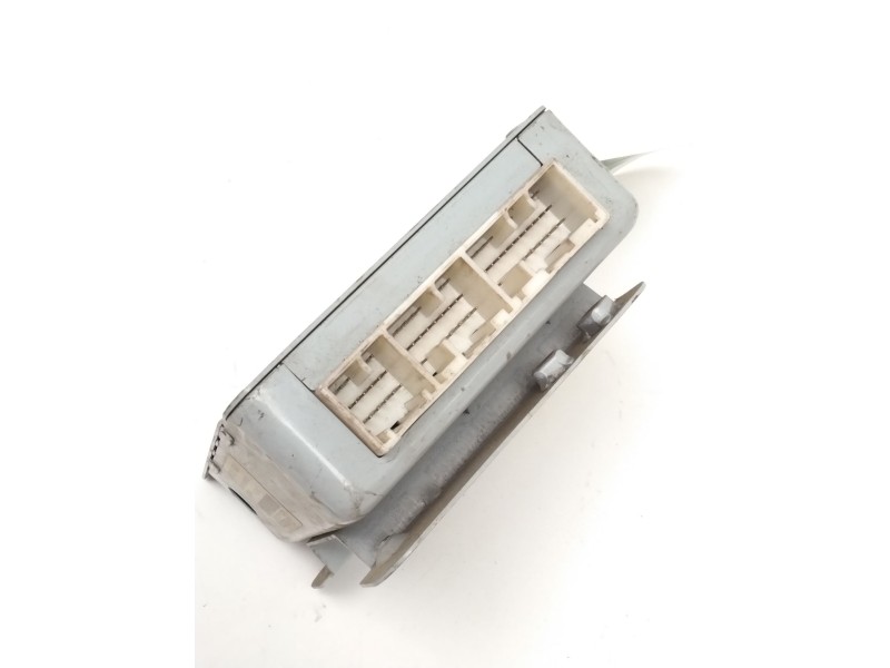 Recambio de modulo electronico para ssangyong kyron 2.7 xdi 4x4 referencia OEM IAM 8712009210  