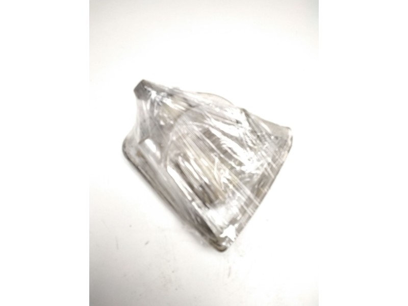 Recambio de piloto delantero izquierdo para renault premium 420 referencia OEM IAM   